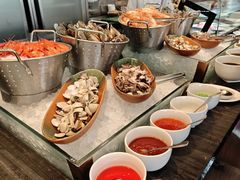 -圣丰索菲特·2 On 988 Café 自助餐厅