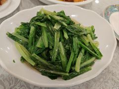 -汗腾格里·风味餐厅(新疆驻京办店)