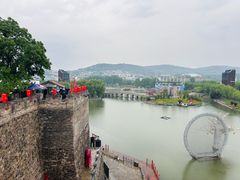 -砥洎城