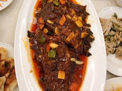 干烧鲽鱼-鸿宾楼(展览馆路店)