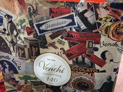 -VENCHI 闻绮(上海佛罗伦萨小镇店)