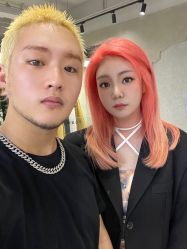 -变画·发型STUDIO