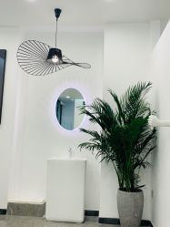 -AYO SALON