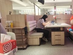 -海底捞火锅(杭州庆春路夜宵主题店)