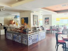-深圳富苑皇冠假日套房酒店