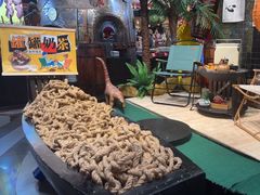 -四海一家自助餐(益田假日广场店)