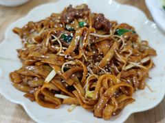干炒牛河-南记食粥坊·宵夜大排档(莲花总店)