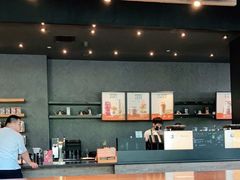 -星巴克(七宝领展广场1F店)