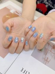 -七彩虹美甲美睫 半永久