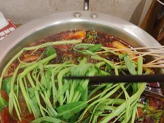 -黔哆哆地摊酸汤火锅(清湖店)