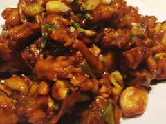 -莲餐厅·湖北菜·藕汤是头牌(愚园路店)
