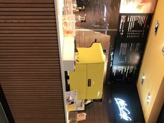 -麦当劳(伟城广场店)