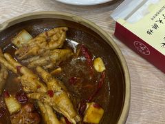 -江城燕子大排档(江汉路步行街店)