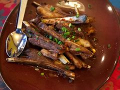 烤羊排-松赞拉萨林卡酒店