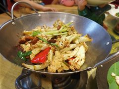 -吴越荣记苏州菜·松鼠桂鱼100%活鱼现做(斜塘老街店)