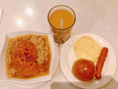 -香港新发烧腊茶餐厅(水围店)