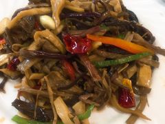 -小厨子私房菜·云南美食店