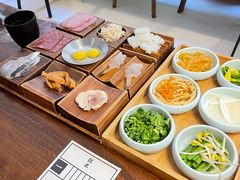 -银米·云南传统过桥米线(双廊黑金冠店)