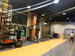 -VLines耀能运动Space&Flow(国贸店)