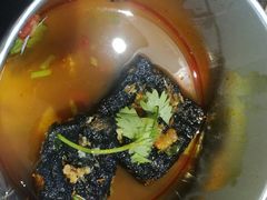 经典肉酱味臭豆腐-自黑豆夫·臭豆腐夹馍(四海唐人街店)