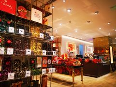 零售区-VENCHI 闻绮(北京国贸商城店)