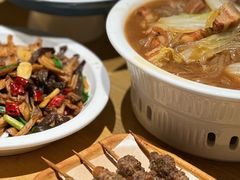-关东小磨东北菜(上海长风大悦城店)