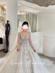 -艾米丽婚纱礼服