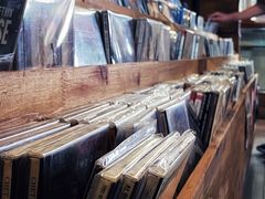 -麦田书店(国防路店)