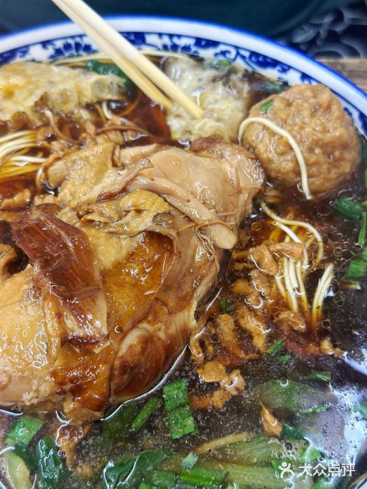 九八五面馆(欧洲城店)鸡腿图片