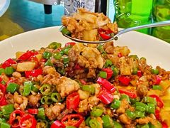 -川流不息·地道川菜·小龙虾(松东路店)