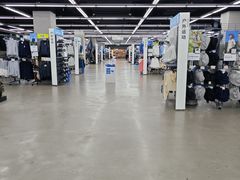 -迪卡侬(徐泾店)