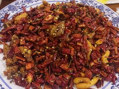 -黄桷树曹家私房菜(江与城店)