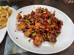 -雪湖煜辰鱼头老店(雪野湖店)
