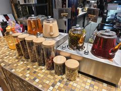 -丝路有约·优雅新疆菜(万宴城店)