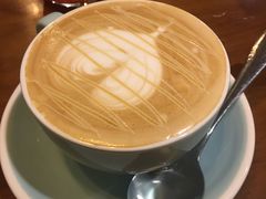 -共舞时光猫咖·狗咖(新街口店)