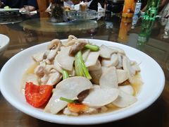 -芦茨金富饭庄·25年老字号·专做稻草鸡