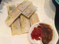 -鼎泰亨·海鲜牛肉餐厅(滨江店)