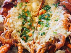 波斯顿龙虾-日进一片海.生腌海鲜火锅.宵夜烧烤(三里屯总店)