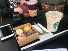 -星巴克(深圳欢乐颂店)