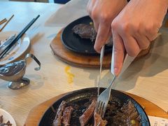 -纽斯特牛排自助餐厅(浦江万达店)