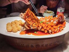 -吴越荣记苏州菜·松鼠桂鱼100%活鱼现做(月光码头店)