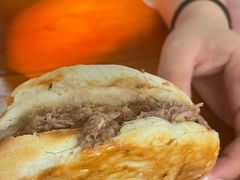 -老西关黄老太牛肉烧饼