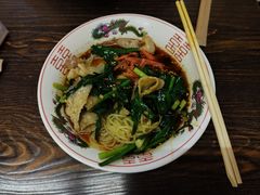 满洲里拉面-拉面莊夢語＆中华料理八椿