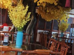 大堂-那家老院子东北菜·饺子·小鸡炖蘑菇(艳华街店)