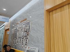 -上海仁爱医院口腔科 · 种植