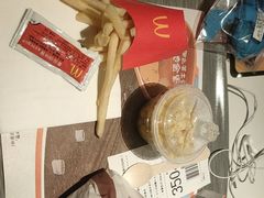 -麦当劳(丽江玉河广场店)