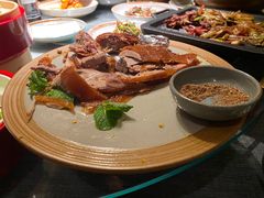 -青年公社烤鸭(熙悦天街店)