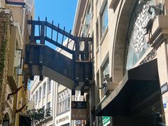 -鲁邦国际风情街(麦世达韩国精品百货店)