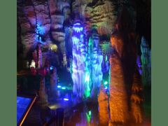 -泰安地下龙宫景区