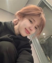 -慕名造型